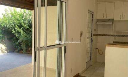 Casa com 3 dormitórios para alugar, 72 m² por R$ 3.174,87/mês - Giardino - São José do Rio Preto/SP