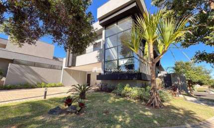 Sobrado com 3 dormitórios à venda, 260 m² por R$ 2.350.000,00 - Gaivota II - São José do Rio Preto/SP