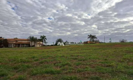 Terreno à venda, 420 m² por R$ 110.000 - Centro - Potirendaba/SP
