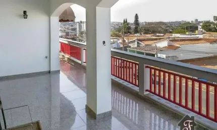 Casa com 4 quartos à venda na Avenida Nossa Senhora de Fátima, Jardim Bela Vista, Campinas, 300 m2 por R$ 2.200.000