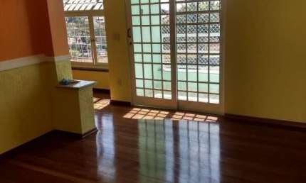 Casa com 5 quartos à venda na Rua Hermano Ribeiro da Silva, Jardim Eulina, Campinas, 435 m2 por R$ 950.000