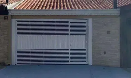 Casa com 2 quartos à venda na Rua Júlio Silva Batista, Loteamento Remanso Campineiro, Hortolândia, 94 m2 por R$ 360.000