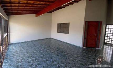 Casa com 3 quartos à venda na Rua João Spanhol, Jardim das Orquídeas, Sumaré, 125 m2 por R$ 380.000