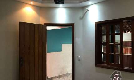 Casa com 2 quartos à venda na Rua Presidente Tancredo Neves, Jardim Santa Rita de Cássia, Hortolândia, 84 m2 por R$ 350.000