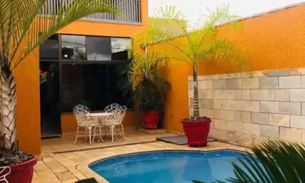 Casa com 4 quartos à venda no Jardim García, Campinas , 350 m2 por R$ 790.000