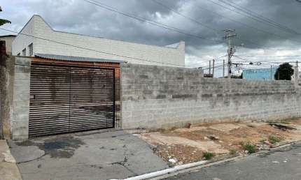 Terreno à venda no Jardim das Bandeiras, Campinas  por R$ 350.000