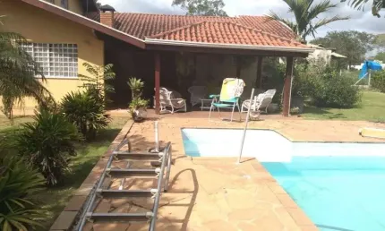 Chácara / sítio com 4 quartos à venda no Loteamento Chácaras Vale das Garças, Campinas , 300 m2 por R$ 1.050.000