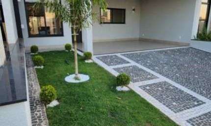 Casa em condomínio fechado com 3 quartos à venda no São Bento, Paulínia  por R$ 880.000