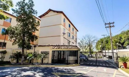 Apartamento com 2 quartos à venda na Rua Praia de Baraqueçaba, 60, Vila Orozimbo Maia, Campinas, 60 m2 por R$ 250.000