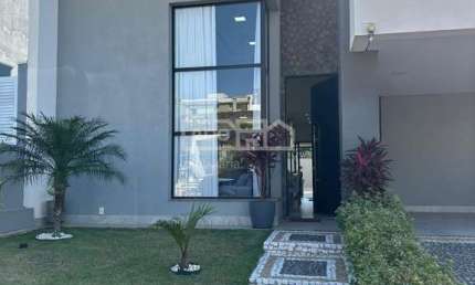 Casa em condomínio fechado com 3 quartos à venda na Estrada Municipal do Roncáglia, 1090, Jardim América II, Valinhos por R$ 1.650.000