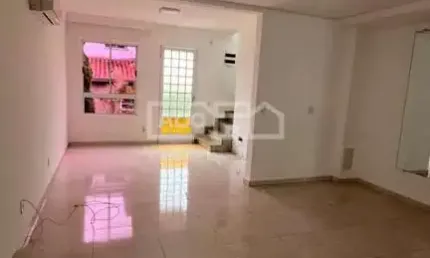Casa em condomínio fechado com 2 quartos à venda no Jardim Interlagos, Hortolândia , 77 m2 por R$ 480.000