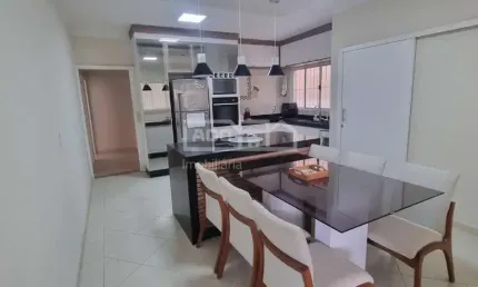 Casa com 3 quartos à venda no Loteamento Alphaville Campinas, Campinas , 160 m2 por R$ 800.000