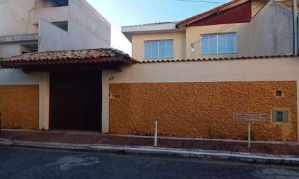 Casa com 5 quartos para alugar na Vila Siqueira (Zona Norte), São Paulo 