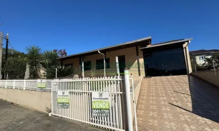 Casa com 5 quartos à venda no Itoupava Central, Blumenau , 216 m2 por R$ 690.000