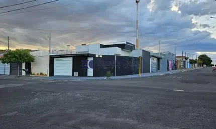 Casa para venda com 80 m² e 2 quartos em Jardim Solange, Bauru - SP