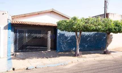 Casa para venda com 300 m² e 5 quartos em Jardim Vânia Maria, Bauru - SP