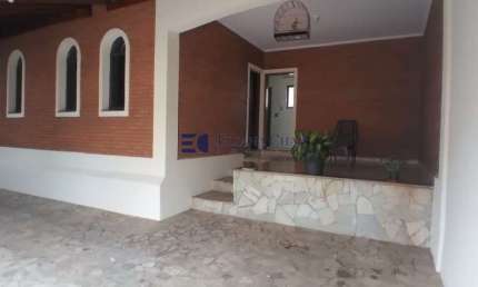 Excelente localização, 3 quartos em Jardim Paulista, Bauru - SP