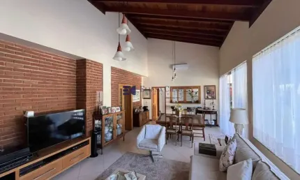 Casa para venda com 198 m² e 4 quartos em Samambaia Parque Residencial, Bauru - SP