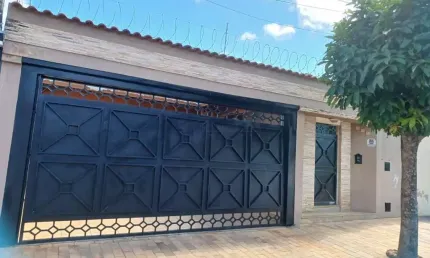 Casa para venda com 152 m² e 3 quartos em Jardim Terra Branca, Bauru - SP