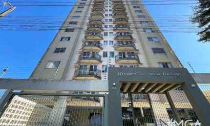 Apartamento com 3 dormitórios para alugar por R$ 4.139,50/mês - Edifício Água Grande - Foz do Iguaçu/PR