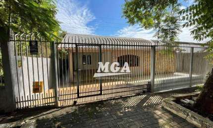 Casa com 4 dormitórios à venda, 189 m² por R$ 750.000,00 - Centro - Foz do Iguaçu/PR