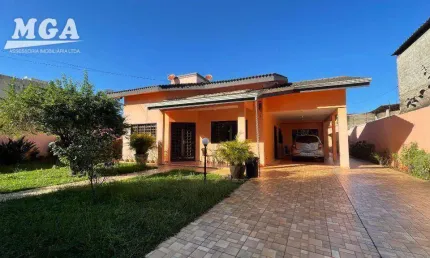 Casa com 3 dormitórios à venda, 298 m² por R$ 990.000,00 - Jardim Panorama - Foz do Iguaçu/PR
