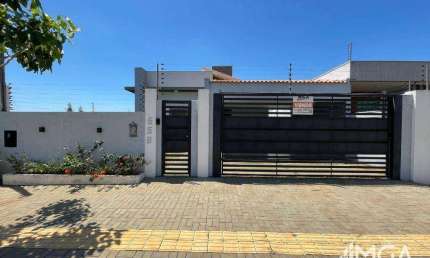 Casa com 03 dormitórios (sendo 01 suíte) à venda, 150 m² por R$ 970.000 - Jardim Ipe IV - Foz do Iguaçu/PR