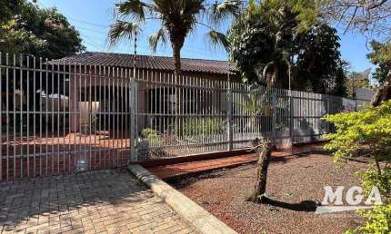 Casa com 4 dormitórios à venda, 428 m² por R$ 1.600.000,00 - Jardim Alice I - Foz do Iguaçu/PR
