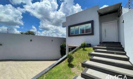 Casa com 4 dormitórios para alugar, 157 m² por R$ 3.833,00/mês - Jardim Alice II - Foz do Iguaçu/PR