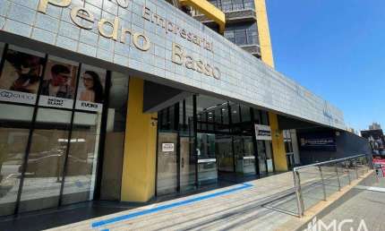 Sala à venda, 95 m² por R$ 500.000,00 - Edificio Comercial Pedro Basso - Foz do Iguaçu/PR