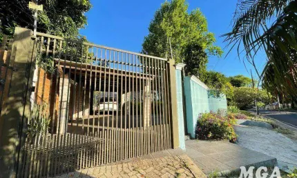 Casa com 3 dormitórios à venda, 149 m² por R$ 670.000,00 - Vila Yolanda - Foz do Iguaçu/PR