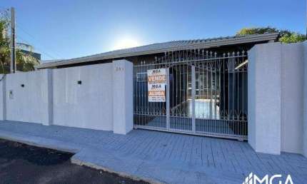 Casa com 4 dormitórios à venda, 186 m² por R$ 550.000,00 - Loteamento Witt - Foz do Iguaçu/PR