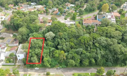 Terreno à venda na Rua Altevir Baptista de Lara, 217, Barreirinha, Curitiba