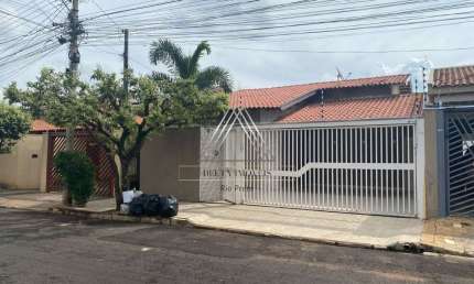 Imperdível oportunidade! Casa à venda em São José do Rio Preto-SP, Residencial Nato Vetorasso: 3 quartos, 1 suíte, 1 sala, 2 banheiros, 3 vagas de garagem, 140m².