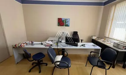 Excelente oportunidade! Sala comercial à venda no Centro de São José do Rio Preto-SP, com 2 salas, 1 banheiro e 46m².