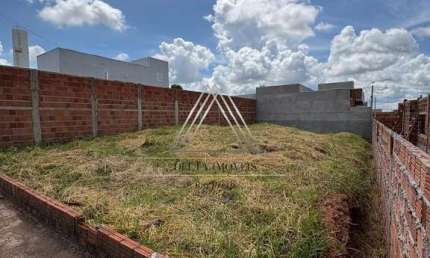 Terreno à venda em Mirassol-SP, Jardim Miraflores I: 200m² de área perfeita para seu novo projeto!