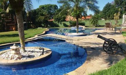 Chácara de luxo à venda em condomínio exclusivo de Guapiaçu-SP: 3 quartos, 1 suíte, 3 salas, 5 banheiros, 500m² de área.