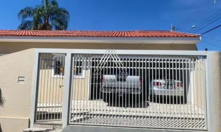 Casa à venda em São José do Rio Preto-SP, Jardim Nazareth: 3 quartos, 2 suítes, 2 salas, 3 banheiros, 2 vagas, 130m².