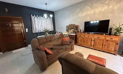 Linda casa à venda em São José do Rio Preto-SP, Residencial Doca Vetorasso - 3 quartos, 2 suítes, 2 salas, 3 banheiros, 3 vagas, 170m².