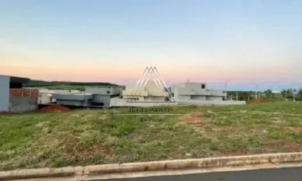 Terreno em Condomínio à Venda em São José do Rio Preto-SP, Bairro Residencial Maria Júlia - 253,00 m² de Área
