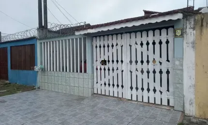 Casa com 3 quartos à venda na Vila Oceanópolis, Mongaguá 
