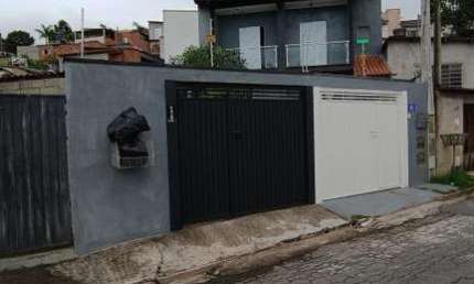 Sobrado para Venda em Mogi das Cruzes, Vila Pomar, 2 dormitórios, 2 banheiros, 3 vagas