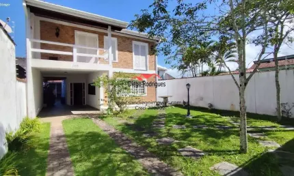 Casa / Sobrado para Venda em Caraguatatuba, Martin de Sá, 3 dormitórios, 3 suítes, 3 banheiros, 4 vagas