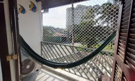 Sobrado para Venda em Caraguatatuba, prainha, 2 dormitórios, 2 suítes, 3 banheiros