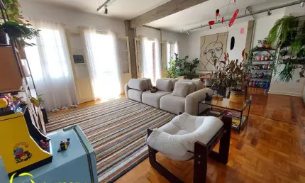 Bela Vista | Ed. Sergio | Reformado | Varanda | 2 Quartos | 2 WC | 190 m².