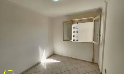 Santa Cecilia |1 quarto| | 1 vaga | Andar alto| 35M| Metro Marechal