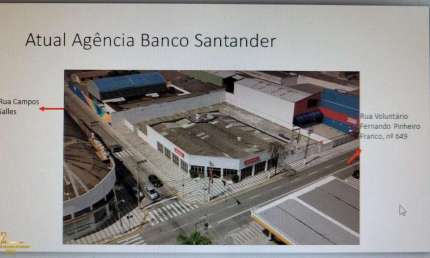 PRÉDIO COMERCIAL CENTRO DE ESQUINA  Mogi das Cruzes - SP - Centro