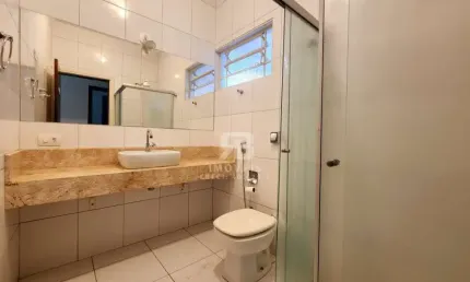 Casa com 2 quartos para alugar na Rua Cristiano Olsen, 2595, São João, Araçatuba