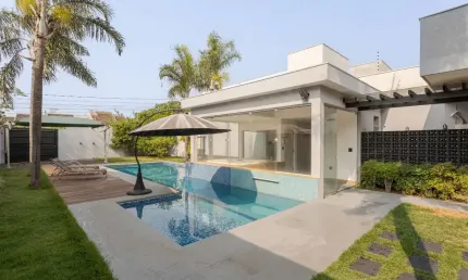 Casa com 5 quartos à venda na Rua Marino Paulichi, 684, Jardim Bela Vista, Maringá