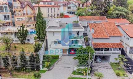 SÃO PAULO II - LINDA CASA com 370mts e 05 Suítes - Cond. SP II - Cotia/SP